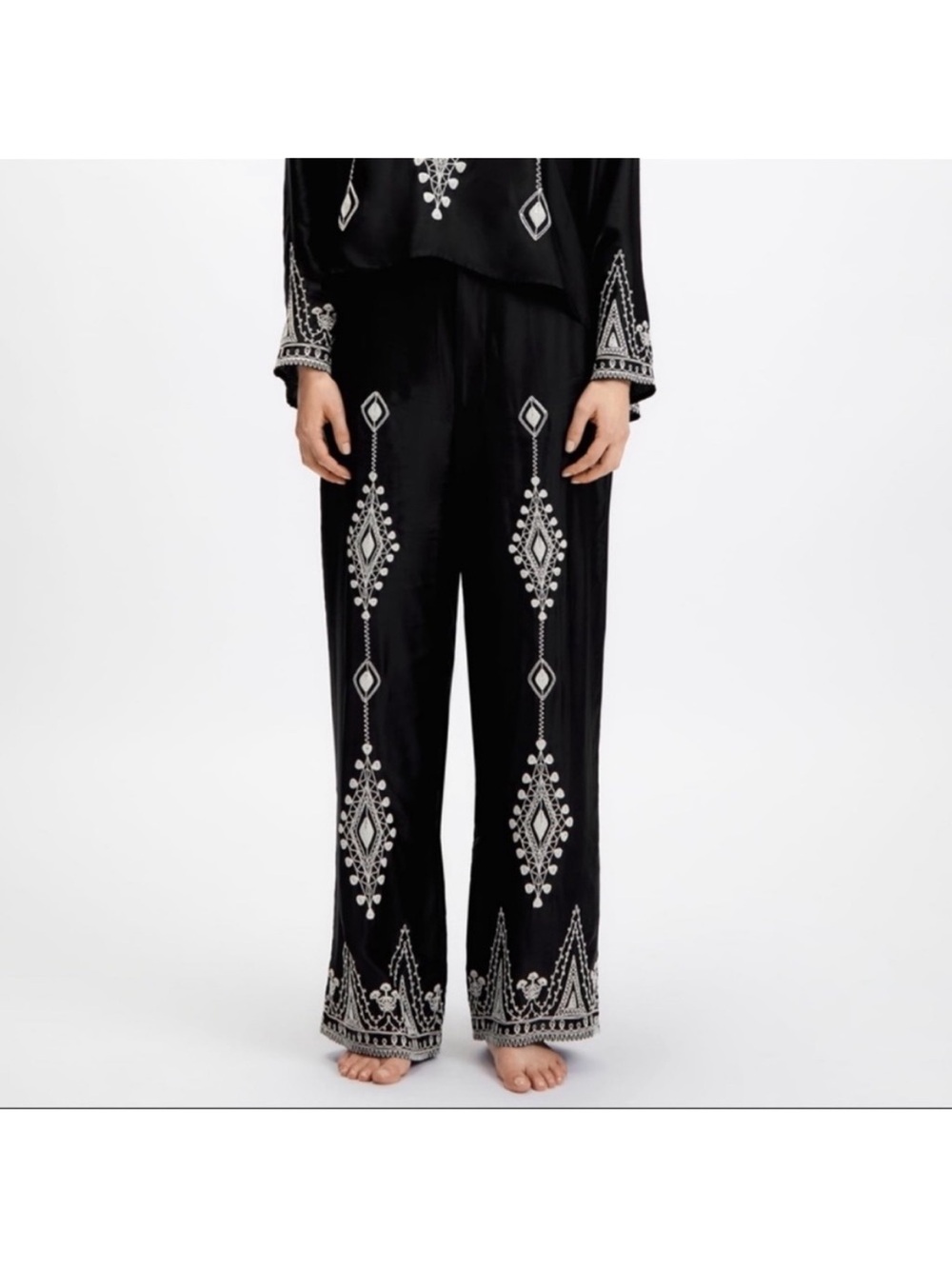 Zara Embroidered Satin Flow Pants | Size Small
